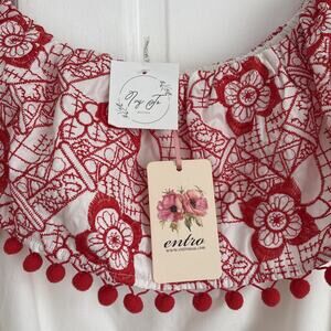 NWT Red SCroll Embroidered Women's Top Pom Pom Trim Boho Peasant Festival | M
